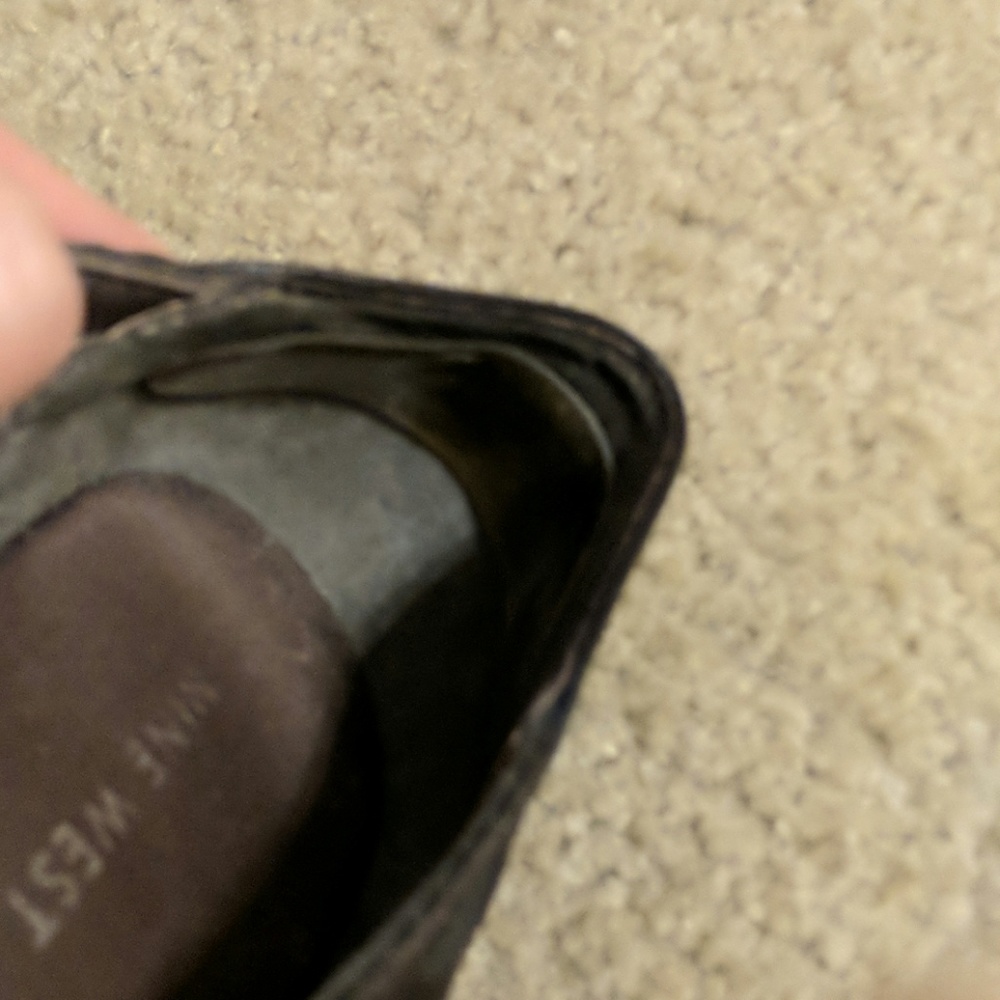 Nine West espadrilles.  Size 9.5 - Picture 4 of 4